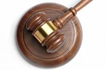 ��Уѧ����ɱ������ѧУ�Ƿ�Ӧ�е����Σ�